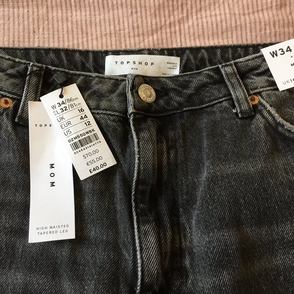 NWT Topshop Washed Black Mom Jeans W34 L32 - Picture 4 of 4
